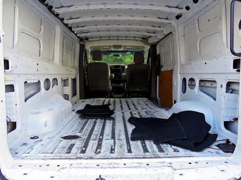 Used 2018 Nissan NV 1500 S w/ Rear Door Glass Package image 24