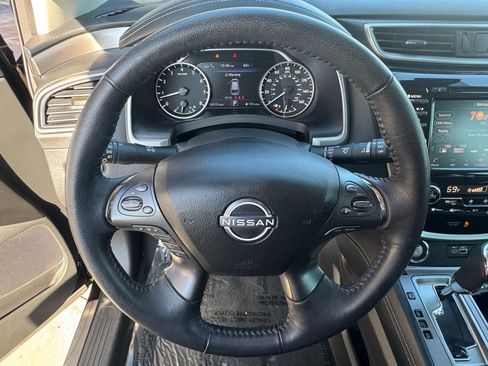 Certified 2023 Nissan Murano SV w/ SV Midnight Edition Package image 16