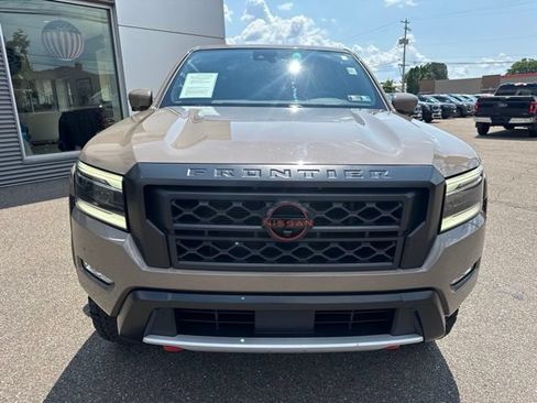 Used 2023 Nissan Frontier PRO-4X w/ Pro Convenience Package AWD/4WD image 3