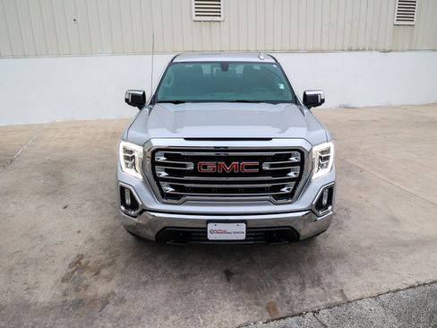 Used 2021 GMC Sierra 1500 SLT image 4