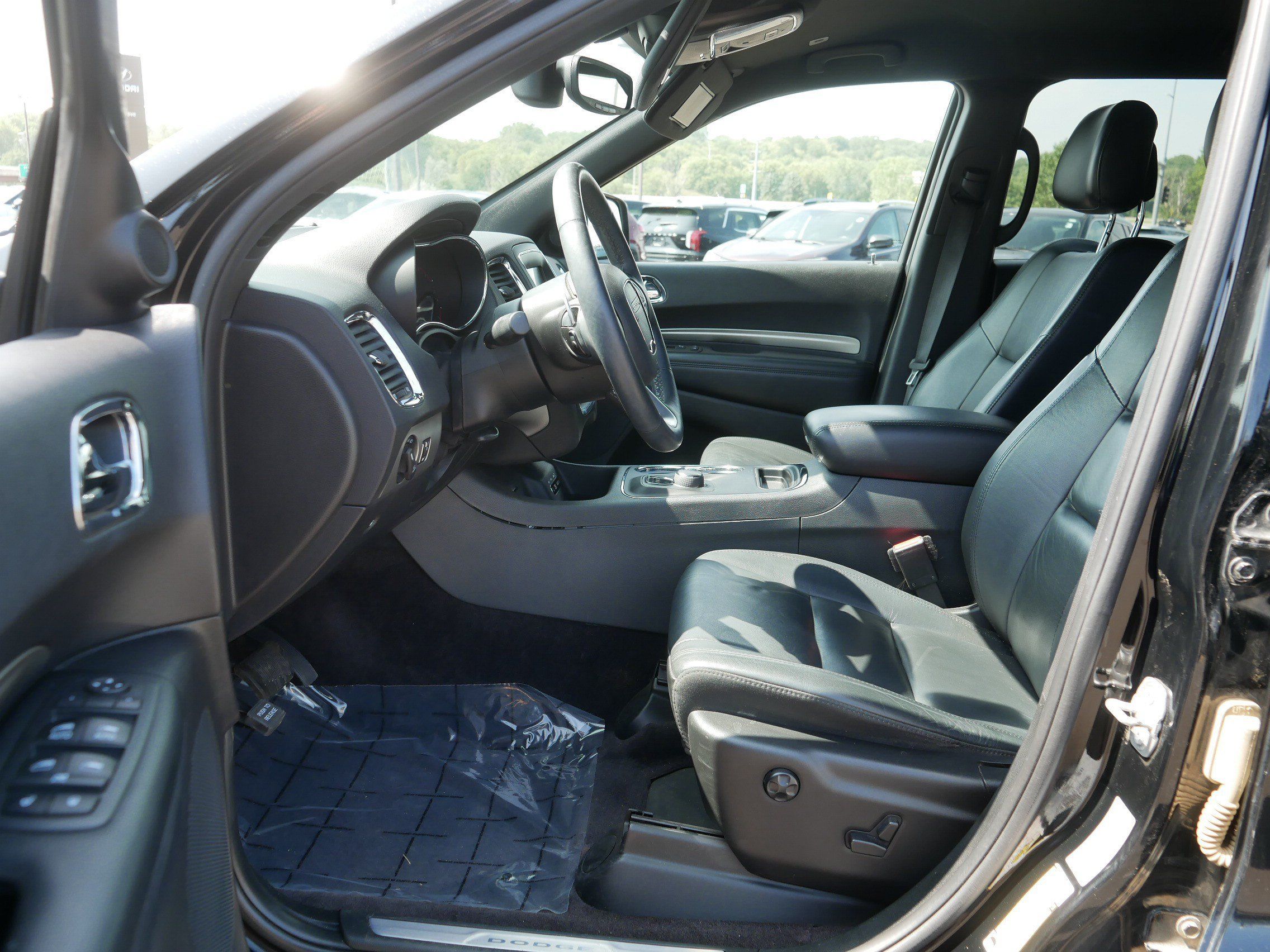Used 2017 Dodge Durango GT w/ Blacktop Package AWD/4WD image 12