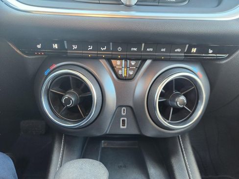 Used 2024 Chevrolet Blazer LT w/ Convenience Package image 32