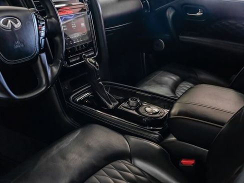 Used 2021 INFINITI QX80 Sensory w/ All-Season Package image 28