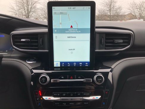 Certified 2022 Ford Explorer ST w/ Equipment Group 401A image 13