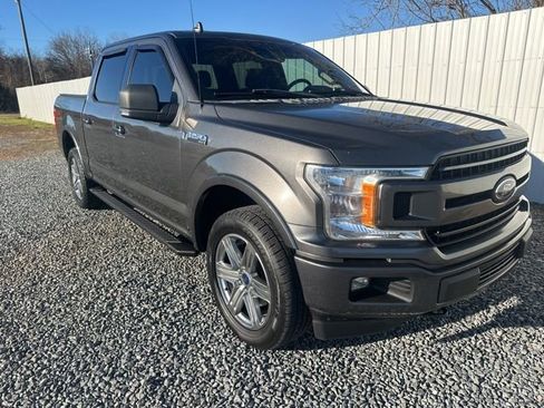 Used 2018 Ford F150 XLT w/ Equipment Group 302A Luxury image 7