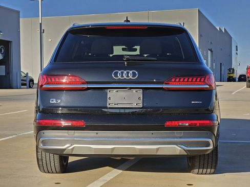 Used 2022 Audi Q7 3.0T Premium Plus image 8