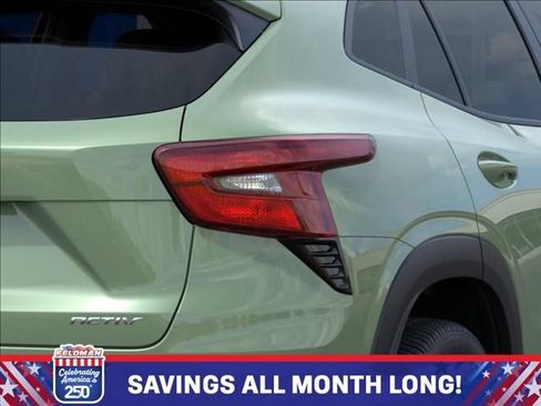 New 2026 Chevrolet Trax ACTIV w/ Sunroof Package FWD image 11
