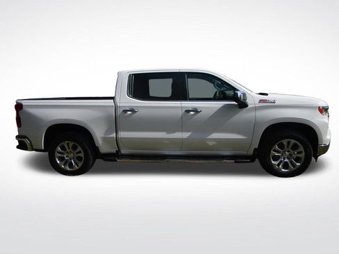 Used 2024 Chevrolet Silverado 1500 LTZ AWD/4WD image 9