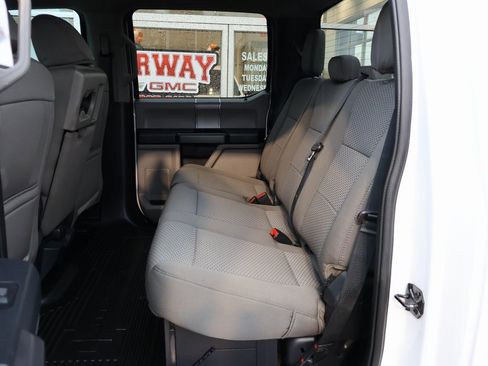 Used 2022 Ford F350 XLT w/ XLT Premium Package image 27