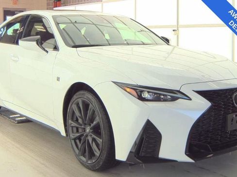 Used 2025 Lexus IS 300 F Sport image 2