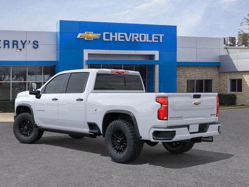 New 2026 Chevrolet Silverado 2500 ZR2 image 29