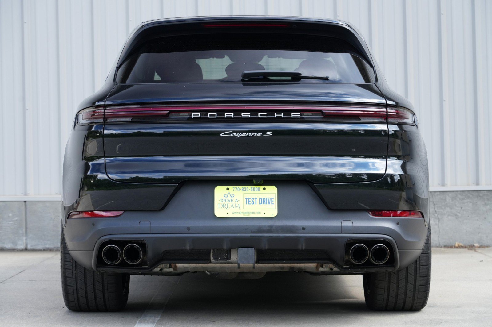 Used 2025 Porsche Cayenne S w/ Premium Package Plus AWD/4WD image 11