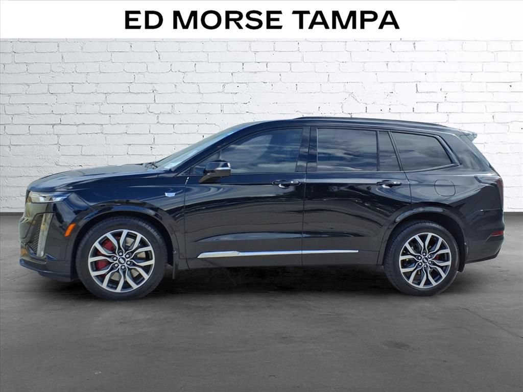 Used 2024 Cadillac XT6 Sport w/ Technology Package AWD/4WD image 2