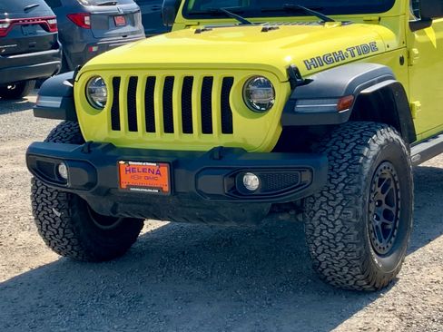 Used 2022 Jeep Wrangler Unlimited Sport AWD/4WD image 9