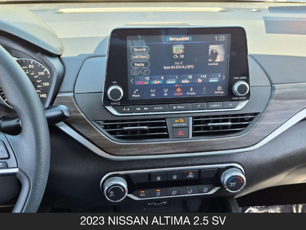 Used 2023 Nissan Altima 2.5 SV FWD image 25