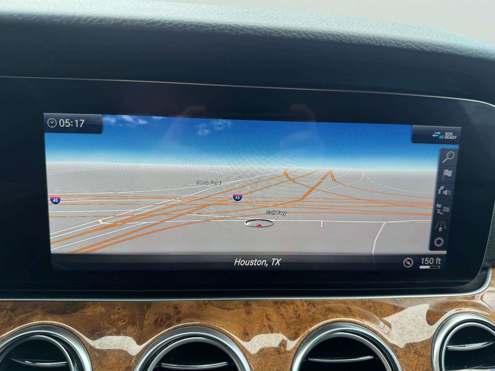 Used 2020 Mercedes-Benz E 350 4MATIC Sedan image 27