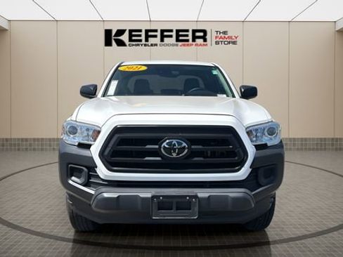 Used 2021 Toyota Tacoma SR RWD image 8