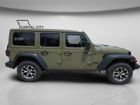 New 2025 Jeep Wrangler Sport S image 8