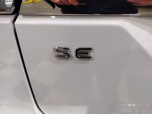 New 2026 Volkswagen Atlas SE image 14