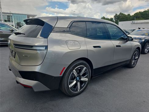 Certified 2024 BMW iX xDrive50 w/ Premium Package AWD/4WD image 2
