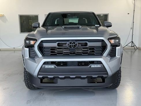 New 2025 Toyota Tacoma TRD Sport image 9
