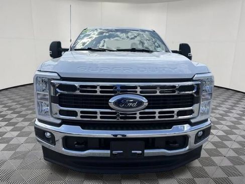 Used 2024 Ford F250 XLT AWD/4WD image 14