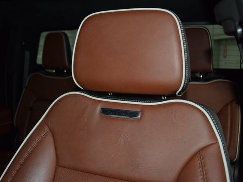 Used 2024 GMC Sierra 3500 Denali Ultimate image 47