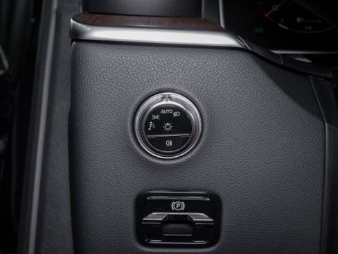 Used 2026 Mercedes-Benz GLC 300 image 19