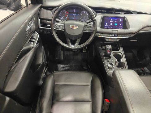 Used 2019 Cadillac XT4 Sport w/ Cold Weather Package FWD image 4