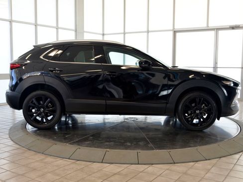 Used 2024 MAZDA CX-30 2.5 Turbo w/ Premium Package AWD/4WD image 9