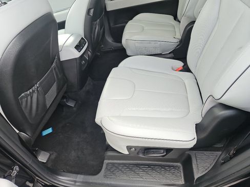 Used 2025 Hyundai Palisade SEL image 18