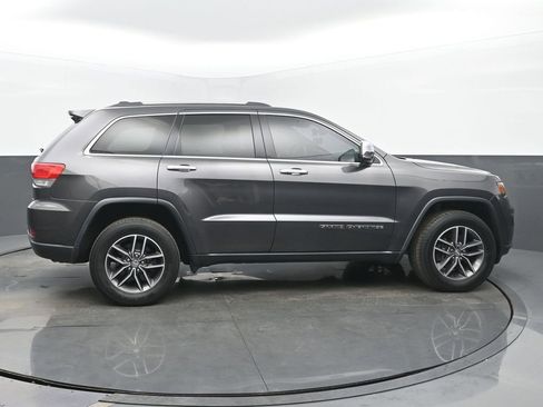 Used 2018 Jeep Grand Cherokee Limited w/ Luxury Group II image 6