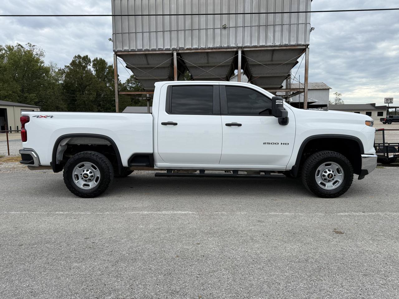 Used 2024 Chevrolet Silverado 2500 W/T AWD/4WD image 8