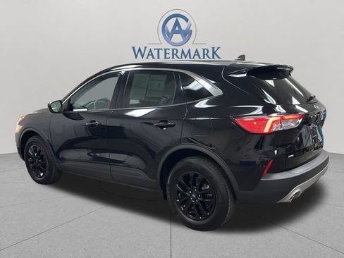 Used 2022 Ford Escape SE w/ Convenience Package AWD/4WD image 3