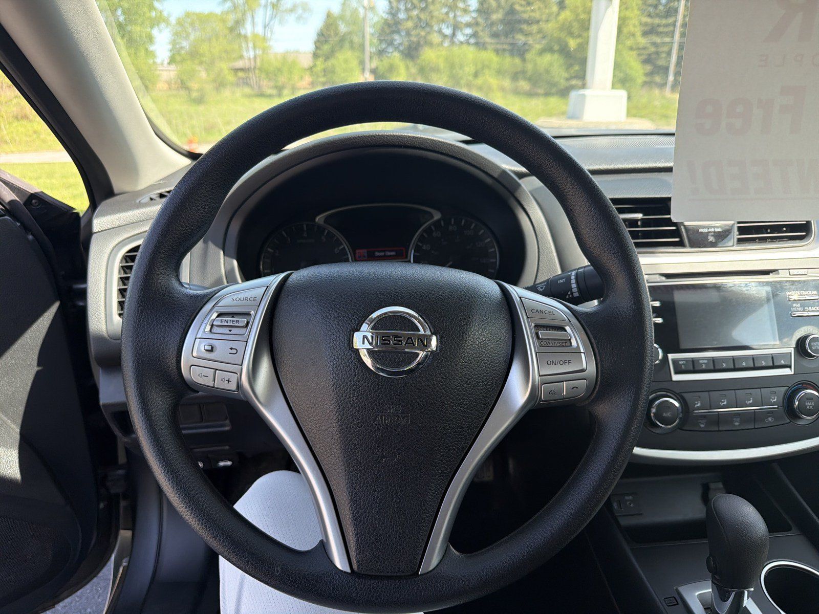Used 2017 Nissan Altima 2.5 S w/ Power Driver Seat Package FWD image 9