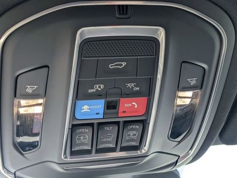 New 2026 Jeep Grand Cherokee L Limited AWD/4WD image 25