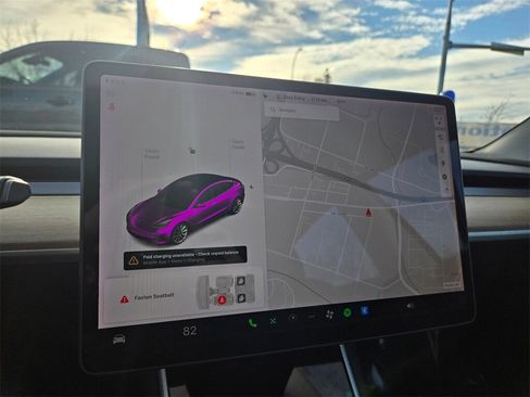 Used 2018 Tesla Model 3 image 14