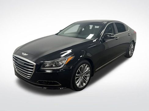 Used 2015 Hyundai Genesis 3.8 w/ Option Group 03 image 2
