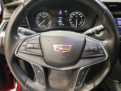 Used 2020 Cadillac XT5 Luxury image 29