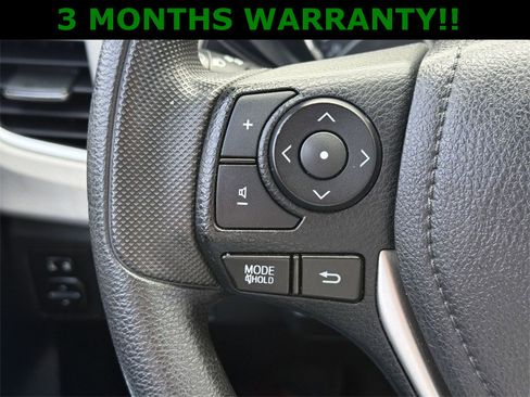 Used 2016 Toyota Corolla LE image 37