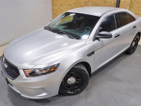 Used 2015 Ford Taurus Police Interceptor AWD image 2