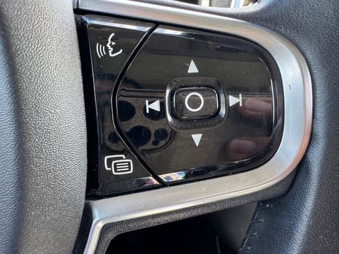 Used 2016 Volvo XC90 T6 Inscription w/ Vision Package AWD/4WD image 20