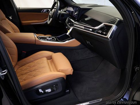 Certified 2026 BMW X5 M60i image 37