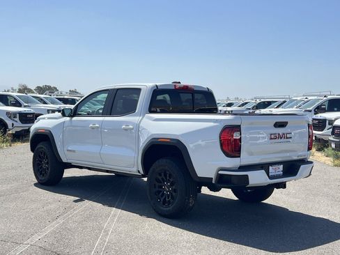 New 2026 GMC Canyon Elevation w/ Technology Package AWD/4WD image 5