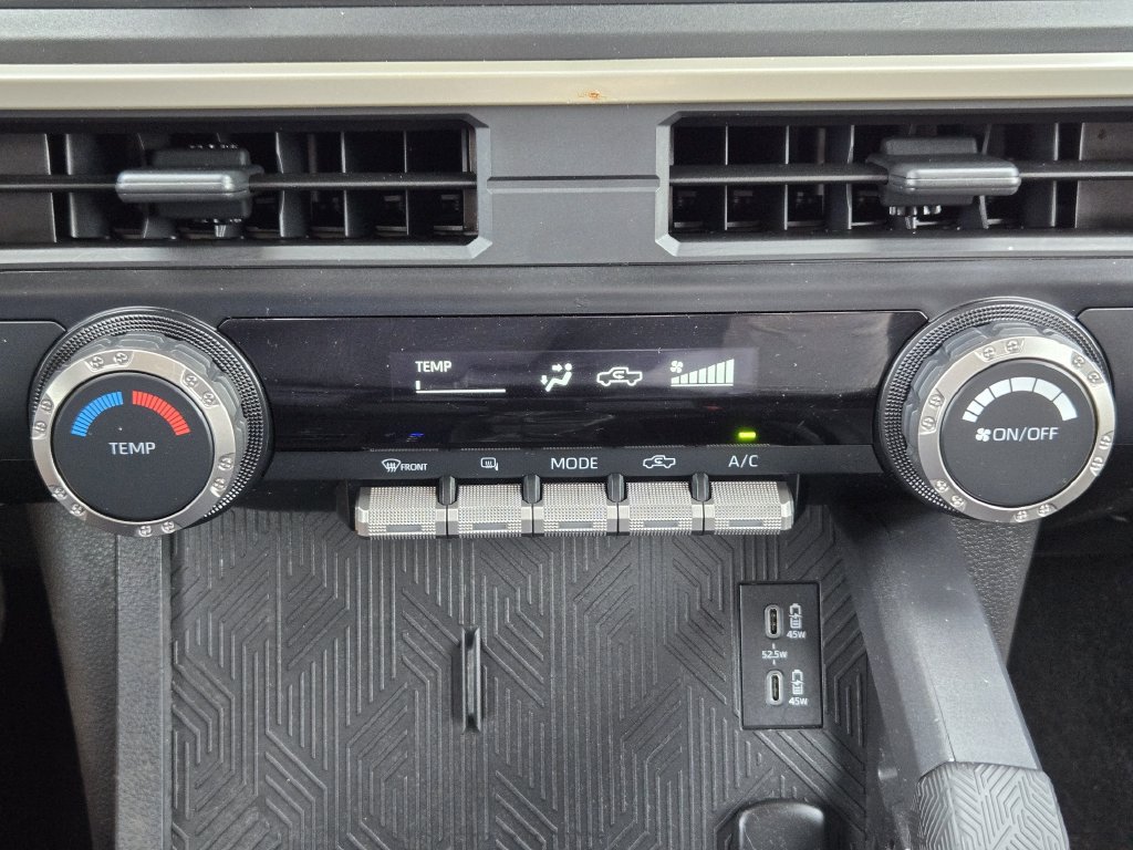Used 2024 Toyota Tacoma SR RWD image 19