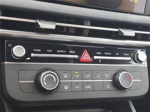 New 2026 Hyundai Santa Cruz SE image 25