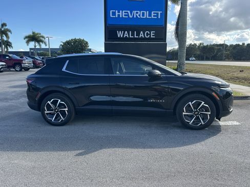 New 2026 Chevrolet Equinox EV LT image 5