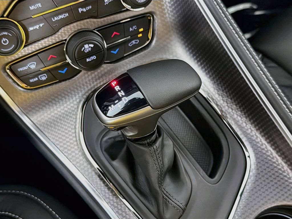 Used 2021 Dodge Challenger SRT Hellcat RWD image 16