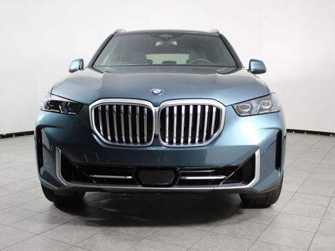 New 2026 BMW X5 xDrive40i w/ Climate Comfort Package image 6