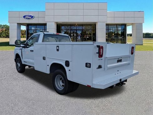 New 2025 Ford F350 XL w/ XL Chrome Package AWD/4WD image 6